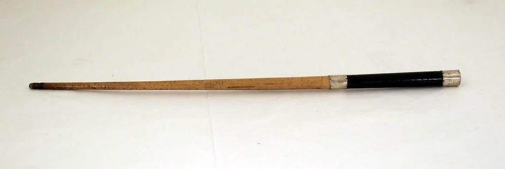 Baguette de chef d’orchestre ancienne Baguette de chef d’orchestre ancienne