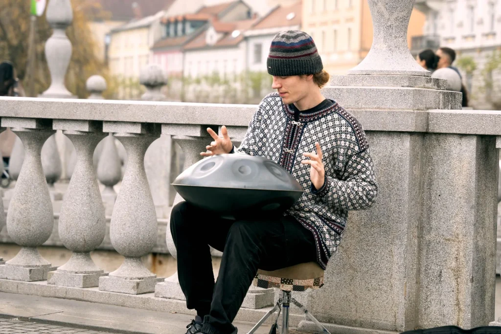 Handpan covers: play your favorite songs in an acoustic version