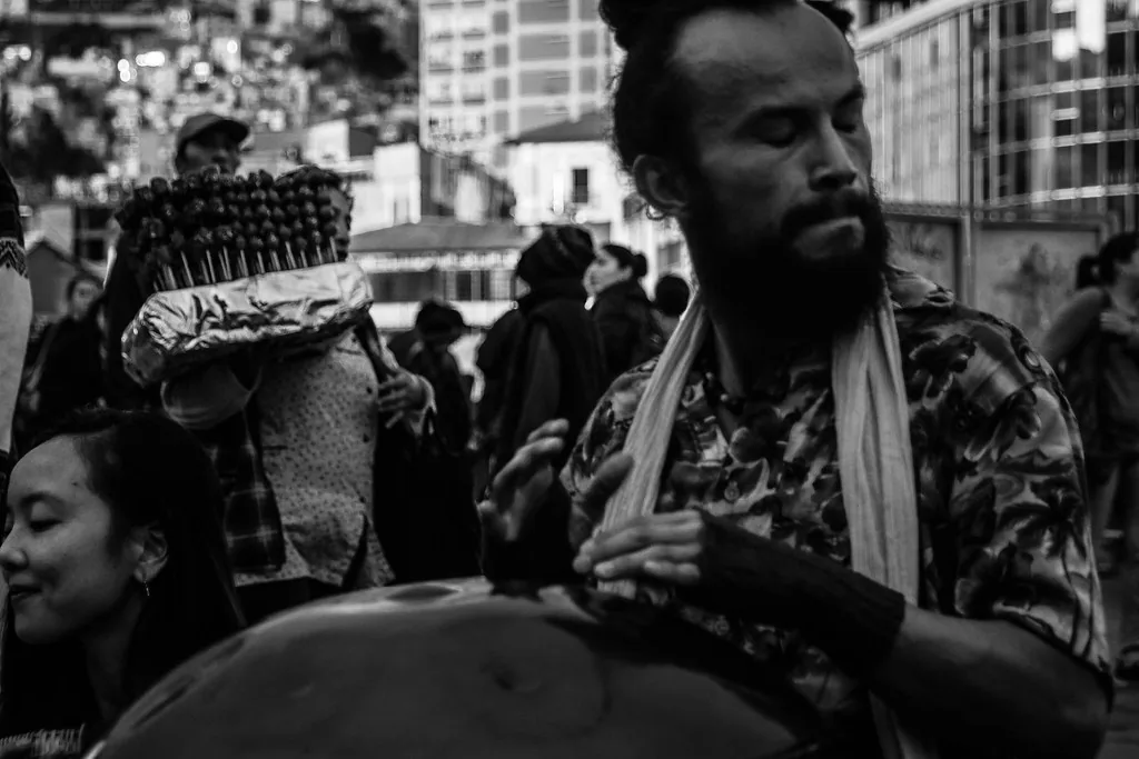 Handpan Meditation: Sound Exercises for Well-Being